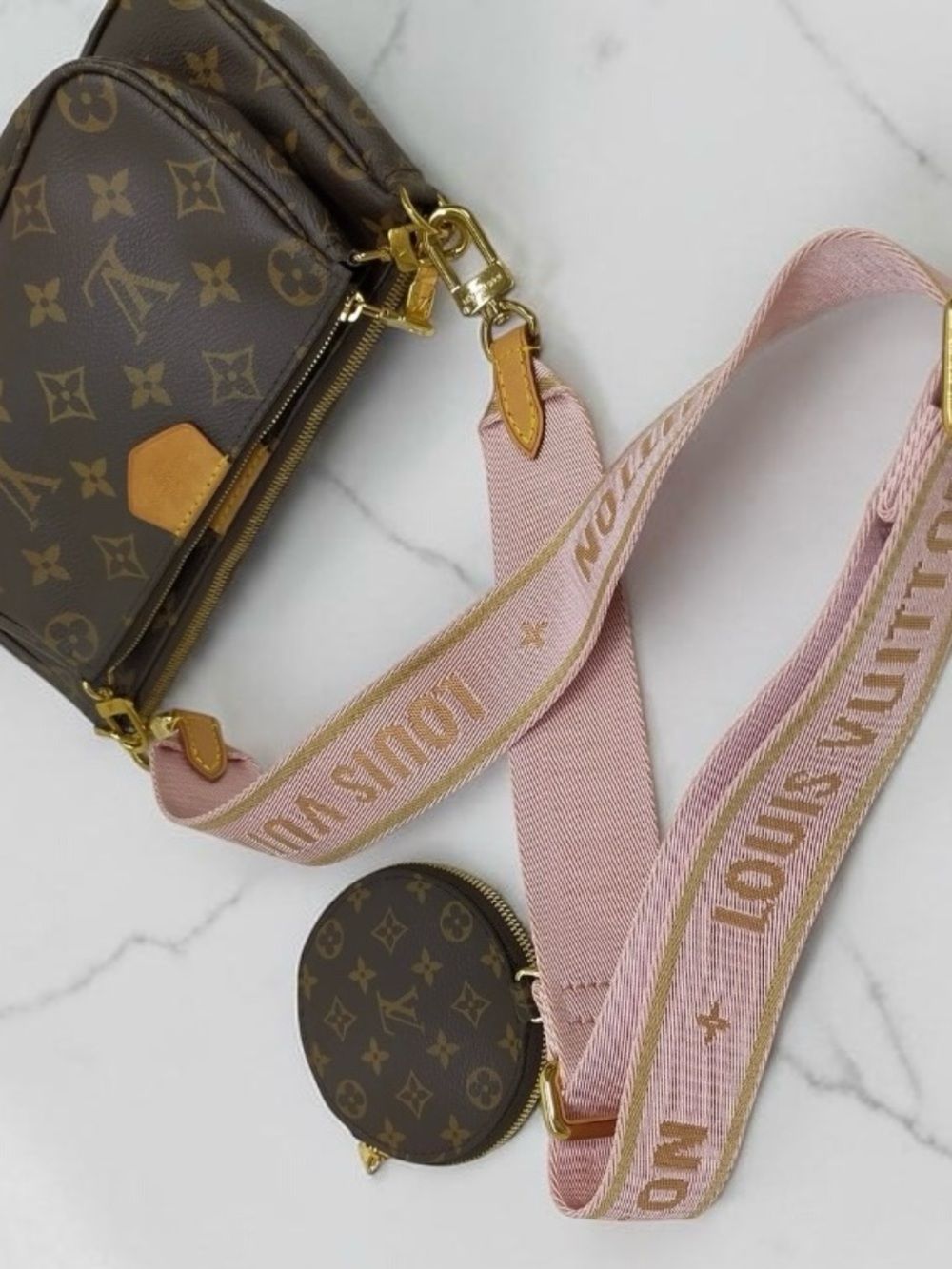 Louis Vuitton Multi Pochette Accessoires - Monogram π«π· - Picture 6 of 12
